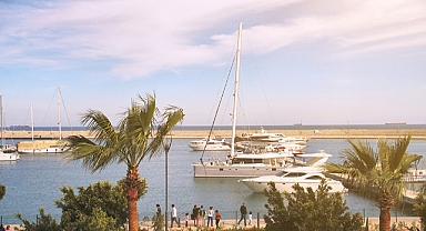 Binlerce Depremzede Mersin’deki Otellere Yerleştirildi