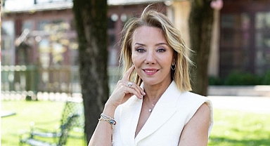 “TURİZM SEKTÖRÜ 2023 YILINI 2022 YILININ YÜZDE 10 ÜZERİNDE POZİTİF SEYİRDE GEÇİRDİ”